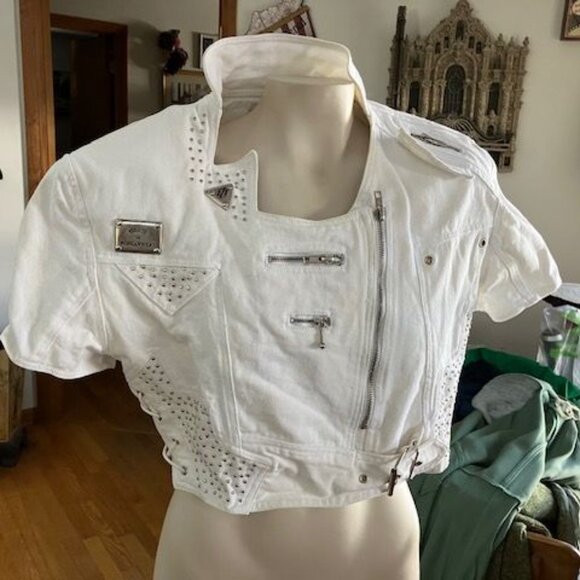 SOLD - Picture 2 of 4